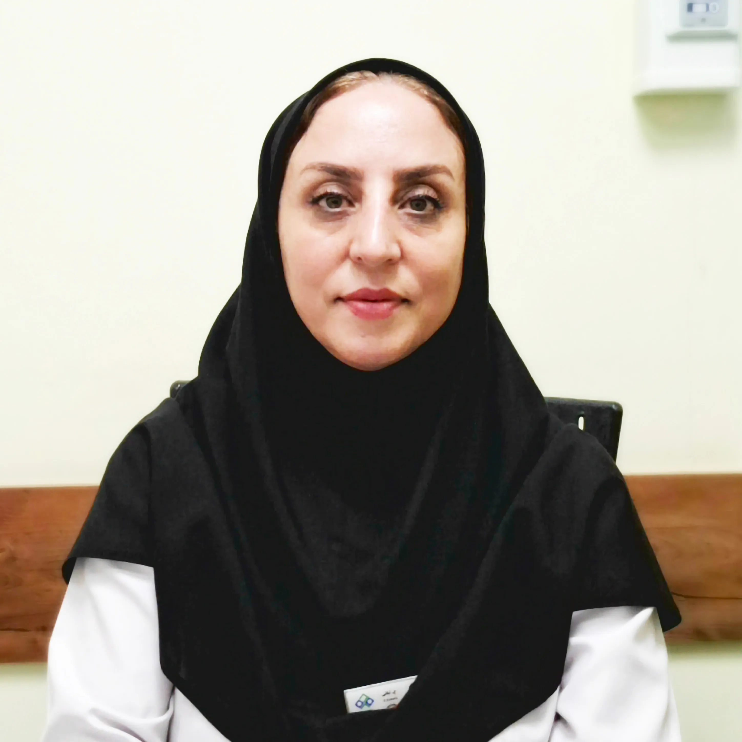 عفت ثباتی
