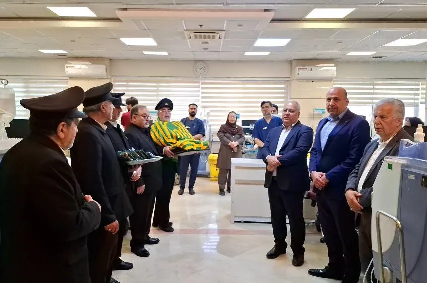 حضور خدام بارگاه ملکوتی و منور آستان قدس رضوی در مرکز درمانی آل محمد (ص)