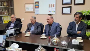 گفتگو و بازدید معاونین مدیرکل ‌محترم کمیته امداد کشور و مسئولان و مدیران کمیته امداد خراسان رضوی با ریاست محترم هیئت مدیره و مدیر عامل محترم مرکز درمانی آل محمد(ص) و بازدید ایشان از مجموعه